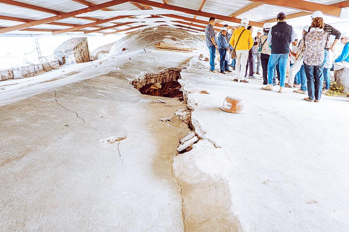 surveying structures damaged by earthquake