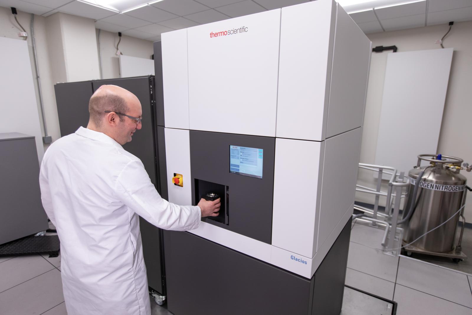 ThermoFisher Scientific Glacios cryo-TEM